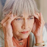 ¿Cómo se manifiesta la deshidratación en personas mayores con fragilidad?